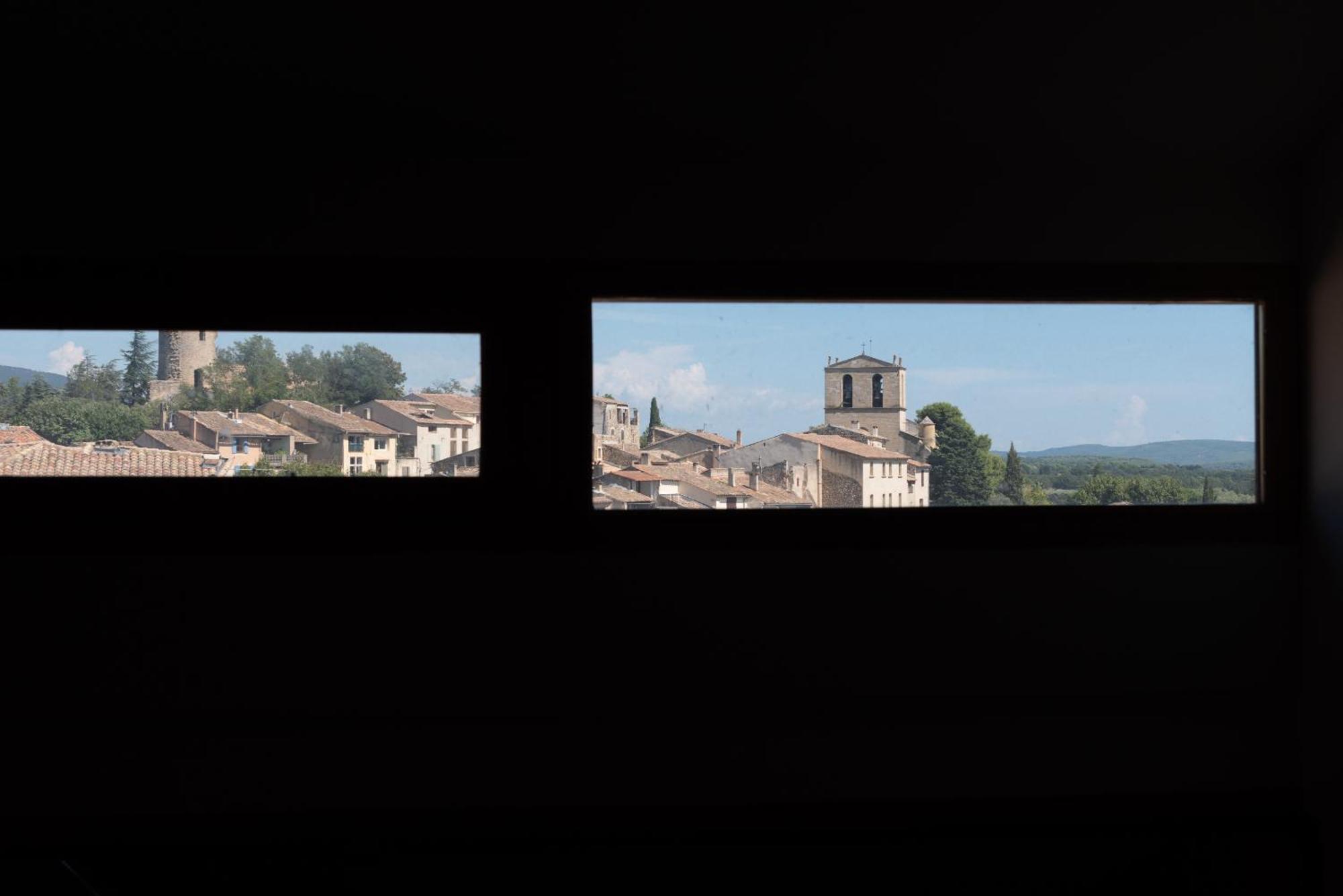 La Maison D'En Bas Des Seigneurs Cucuron Exteriér fotografie