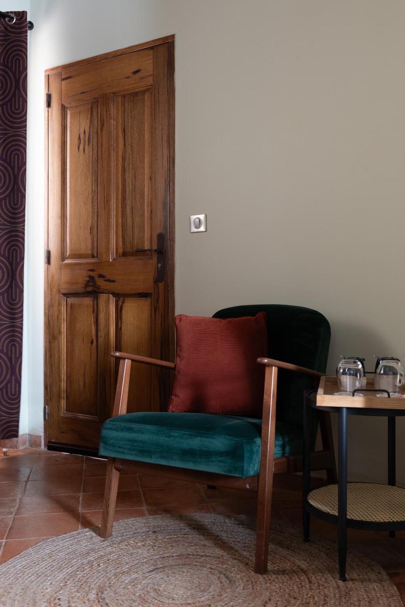 La Maison D'En Bas Des Seigneurs Cucuron Pokoj fotografie